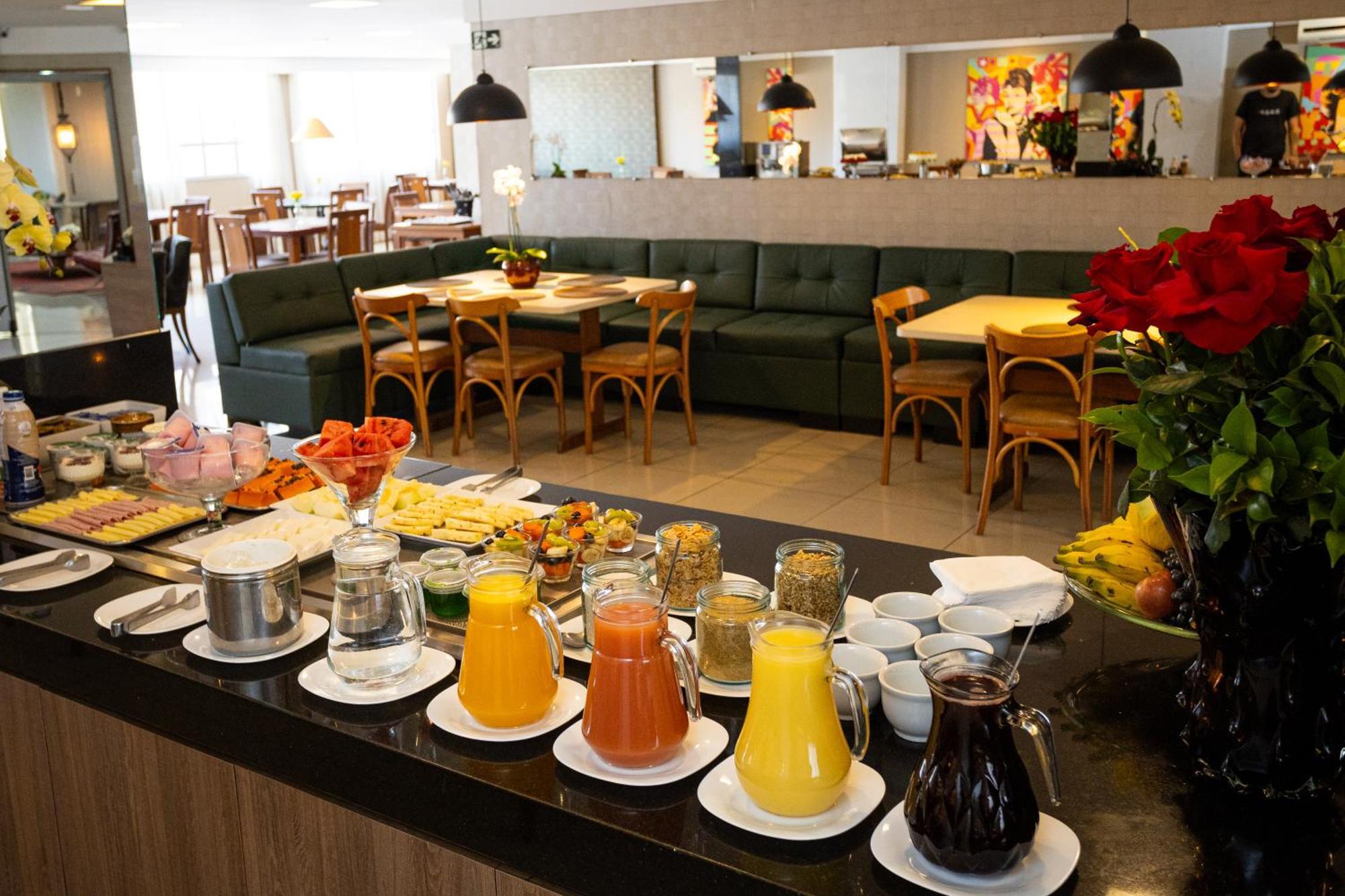 Alfa Hotel Висоза Экстерьер фото
