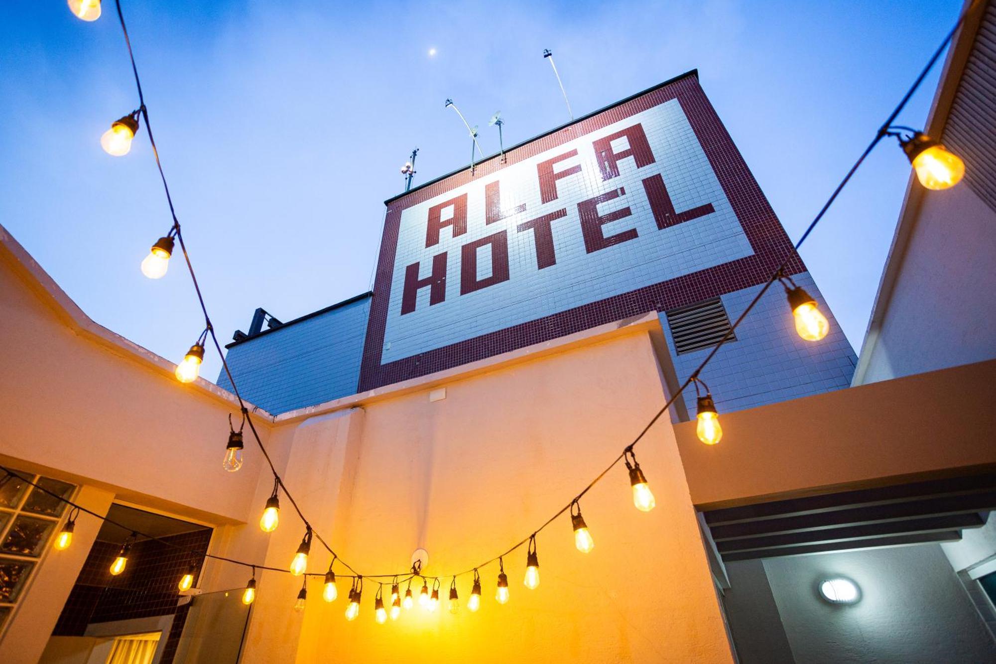 Alfa Hotel Висоза Экстерьер фото